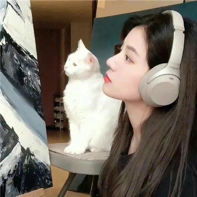葛洛莉亚·贝尔